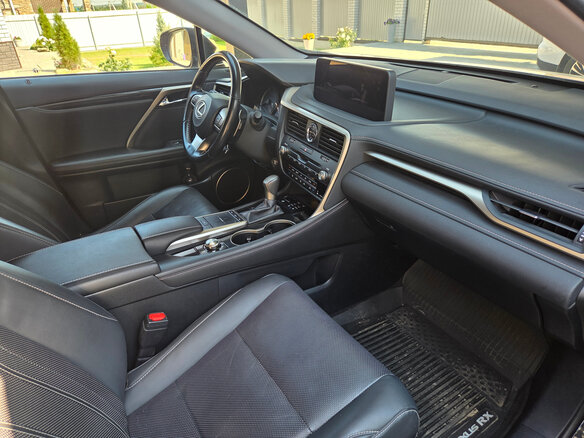 2021 Lexus RX 300 IV Рестайлинг, чёрный, 4650000 рублей - вид 7