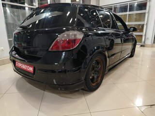 2009 Opel Astra H Рестайлинг, чёрный, 289000 рублей, вид 4