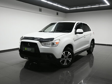 Mitsubishi ASX I