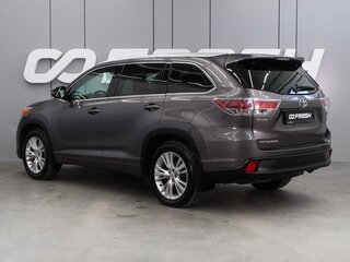 2015 Toyota Highlander III (XU50), серый, 2699000 рублей, вид 2