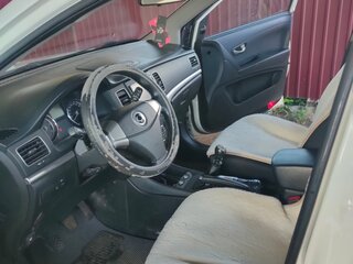 2011 SsangYong Actyon II, белый, 850000 рублей, вид 3