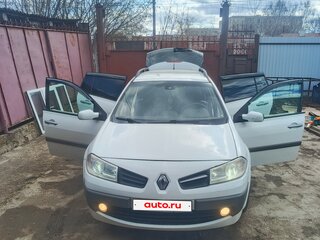 2008 Renault Megane II Рестайлинг, белый, 360000 рублей, вид 2