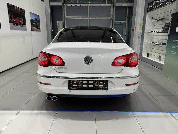 2011 Volkswagen Passat CC I, белый, 999000 рублей - вид 4
