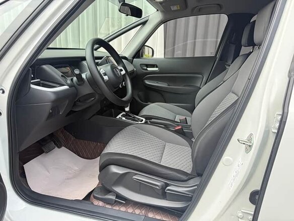 2022 Honda Fit IV, белый, 1250000 рублей - вид 3