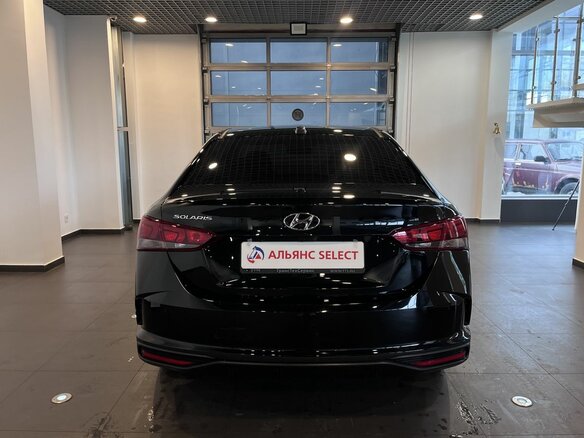 2021 Hyundai Solaris II Рестайлинг, чёрный - вид 3