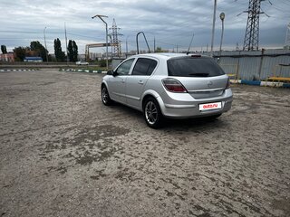 2008 Opel Astra H Рестайлинг, серебристый, 395000 рублей, вид 5