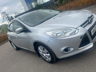 2012 Ford Focus III, серебристый, 720000 рублей, вид 2