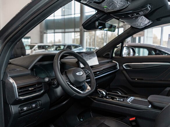 2026 Geely Okavango I Рестайлинг, серый, 4085990 рублей - вид 19