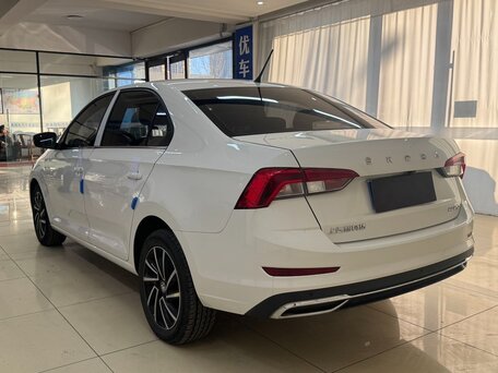 2022 Skoda Rapid II, белый, 1320000 рублей, вид 4