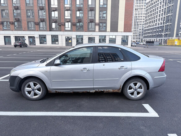 2006 Ford Focus II, серебристый - вид 1