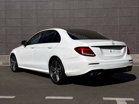 2018 Mercedes-Benz E-Класс 200 V (W213, S213, C238), белый, 3180000 рублей, вид 5
