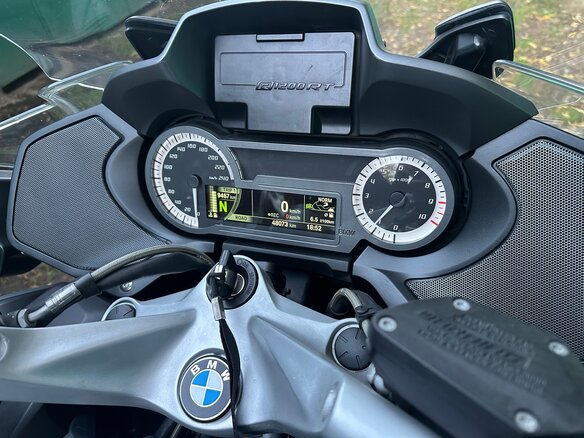 2017 BMW R 1200 RT, серый, 1250000 рублей - вид 5