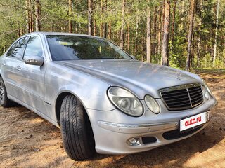 2005 Mercedes-Benz E-Класс 240 III (W211, S211), серебристый, 870000 рублей, вид 1