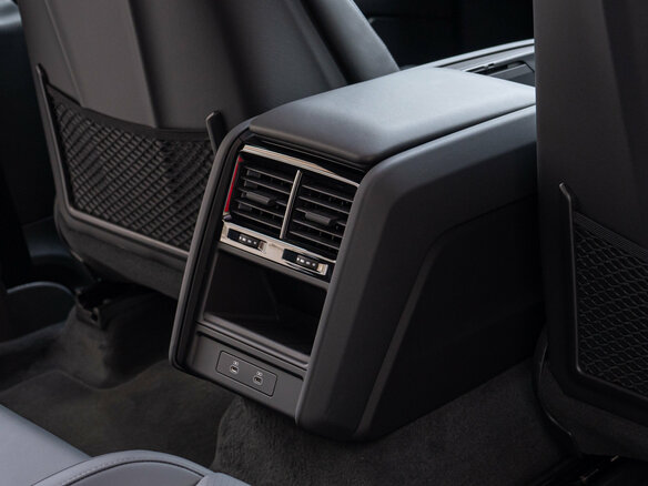 2026 Porsche Cayenne Electric IV, серый, 24490000 рублей - вид 31