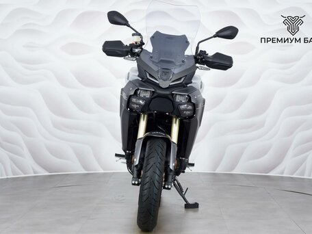 2026 Yamaha Tracer 9, серый, 1899000 рублей, вид 4