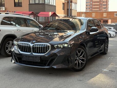 2024 BMW 5 серии 523d VIII (G60/G61/G68), серый, 7120000 рублей, вид 1