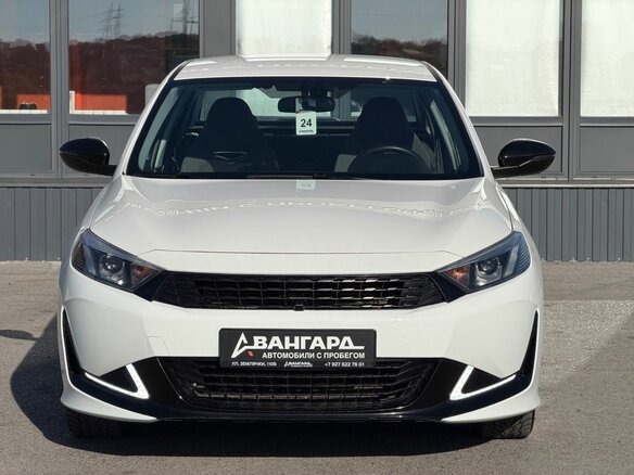 2024 Kaiyi E5, белый - вид 2