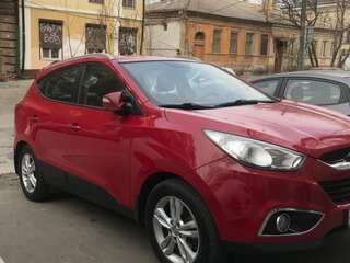 2013 Hyundai ix35 I, красный, 1180000 рублей, вид 4