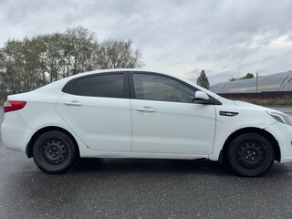 2012 Kia Rio III, белый, 500000 рублей, вид 4