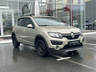 2018 Renault Sandero Stepway II, бежевый, 850000 рублей, вид 3