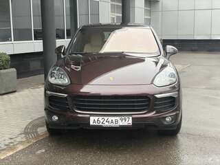 2017 Porsche Cayenne II Рестайлинг (958), коричневый, 4200000 рублей, вид 3