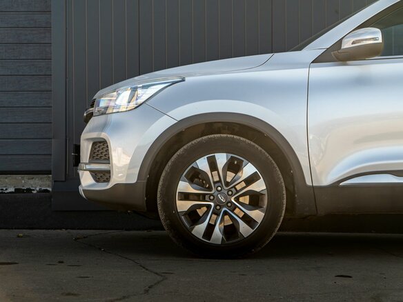 2019 Chery Tiggo 4 I, серебристый, 1260000 рублей - вид 6