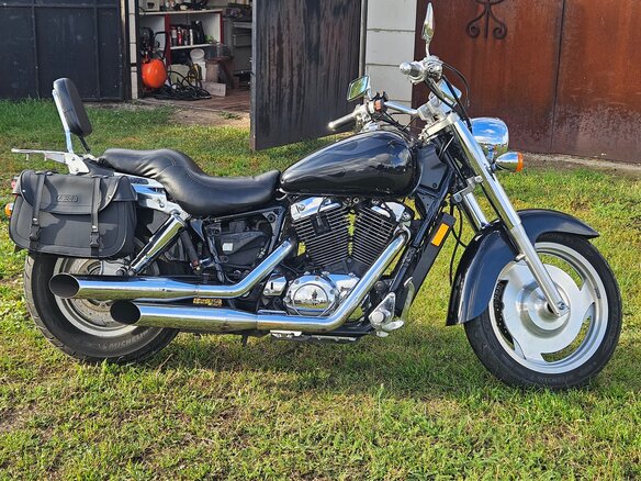2004 Honda VT 1100, чёрный, 420000 рублей - вид 3
