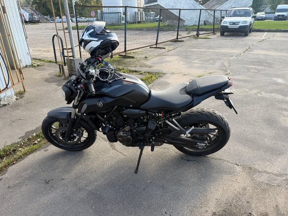 2018 Yamaha MT-07 (FZ-07), чёрный, 720000 рублей