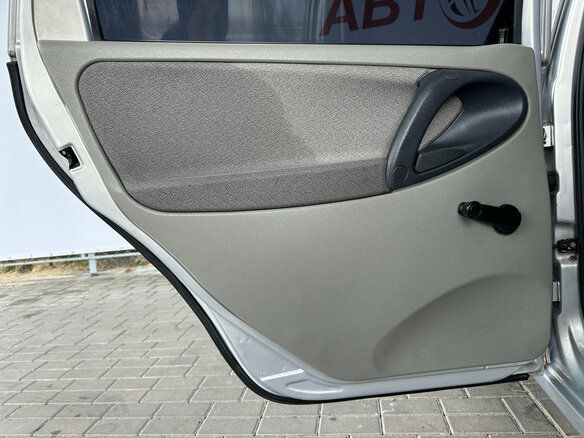 2012 Lada (ВАЗ) Kalina I, серебристый, 270000 рублей - вид 15