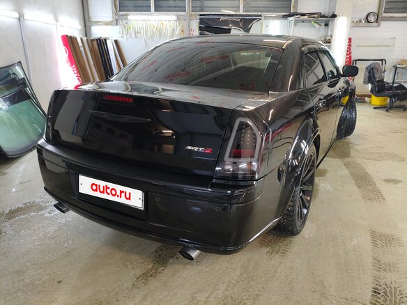 2004 Chrysler 300C I, чёрный, 2500000 рублей - вид 23