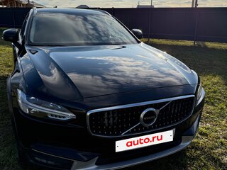 2019 Volvo V90 Cross Country I, чёрный, 2930000 рублей, вид 3