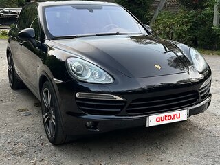 2011 Porsche Cayenne S Hybrid II (958), чёрный, 1690000 рублей, вид 3