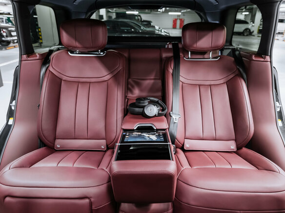 2026 Land Rover Range Rover P530 MHEV V, чёрный, 26100000 рублей - вид 14
