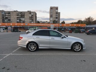 2010 Mercedes-Benz C-Класс 180 BlueEFFICIENCY III (W204), серебристый, 1000000 рублей, вид 5