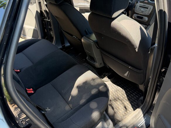 2008 Ford Focus II Рестайлинг, чёрный, 499000 рублей - вид 12