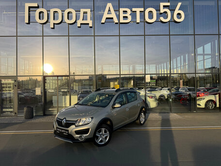 2017 Renault Sandero Stepway II, бежевый, 730000 рублей, вид 1