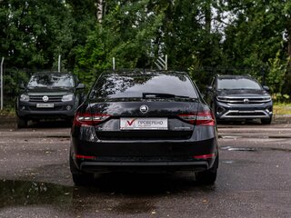 2016 Skoda Superb III, чёрный, 1568000 рублей, вид 4
