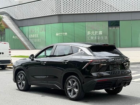2024 Jetour Dashing I, чёрный, 1530000 рублей - вид 3