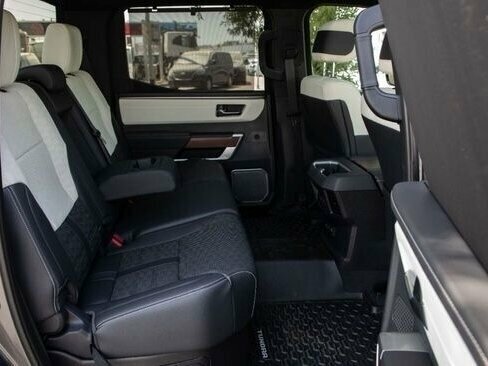 2026 Toyota Tundra CrewMax III, серый, 10000000 рублей - вид 13