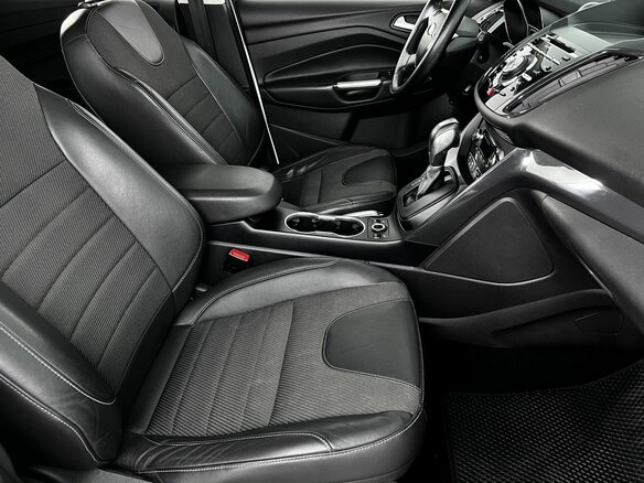 2015 Ford Kuga II, белый - вид 11