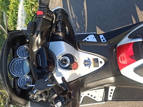 2011 Yamaha TMAX, красный, 750000 рублей, вид 5