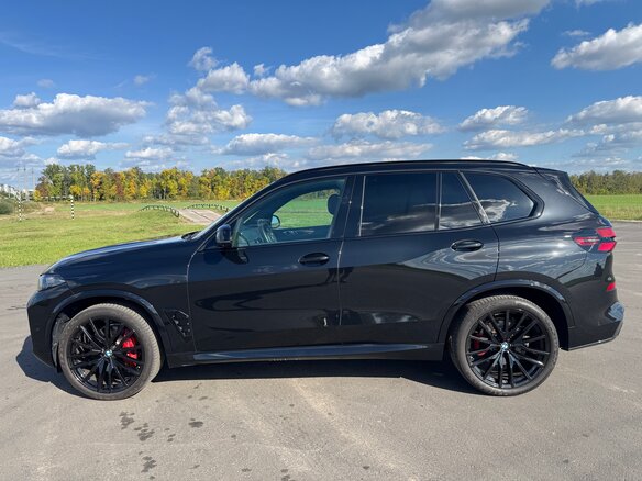 2025 BMW X5 40i IV (G05/G18) Рестайлинг, чёрный, 7514000 рублей - вид 10