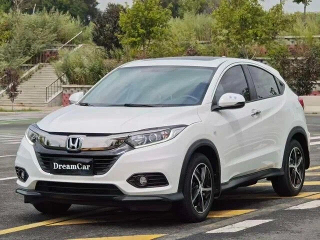 Открыть фотографии: Honda Vezel I Рестайлинг