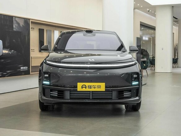 2025 Li Auto (Lixiang) L7 52.3 kWh I Рестайлинг, серый, 9220000 рублей - вид 1