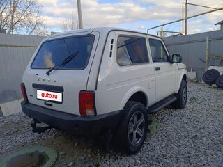 2018 Lada (ВАЗ) 2121 (4x4) Urban I Рестайлинг, белый, 650000 рублей, вид 3