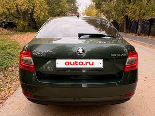 2020 Skoda Octavia III (A7) Рестайлинг, зелёный, 1850000 рублей, вид 5