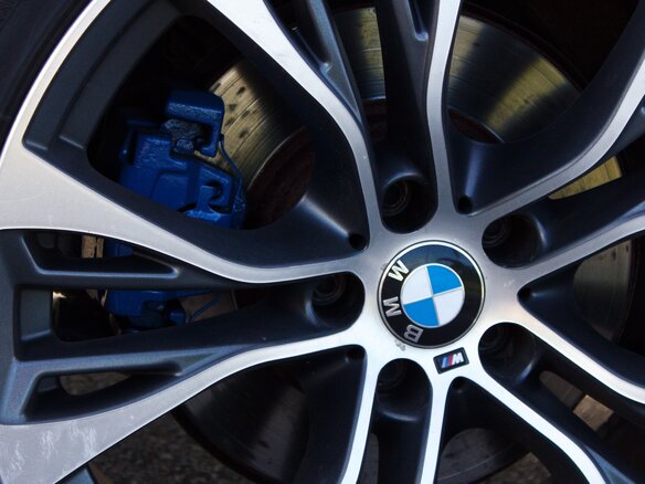 2018 BMW X6 40d II (F16), чёрный, 4150000 рублей - вид 9