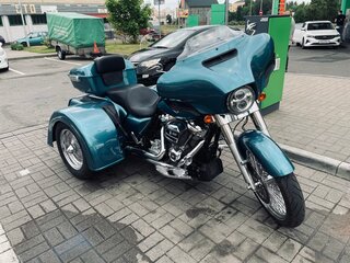 2019 Harley-Davidson Tri Glide, голубой, 2250000 рублей, вид 1
