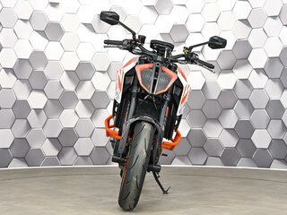 2019 KTM 1290 Super Duke R, серый, 1099000 рублей, вид 5