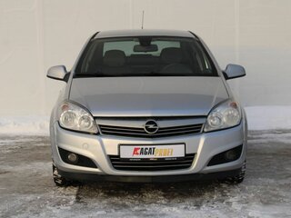 2011 Opel Astra H Рестайлинг, серебристый, 445000 рублей, вид 2
